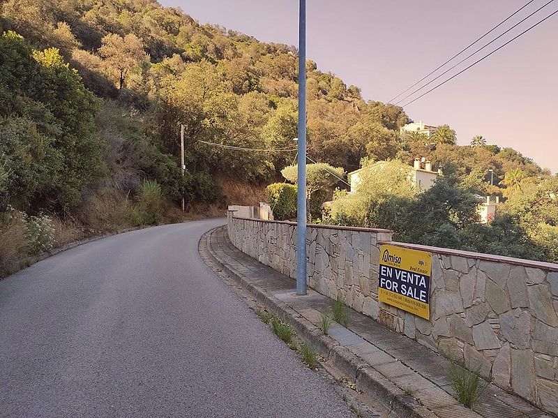 Terreny a Calonge, per construir casa unifamiliar amb vista a la mar i muntanya