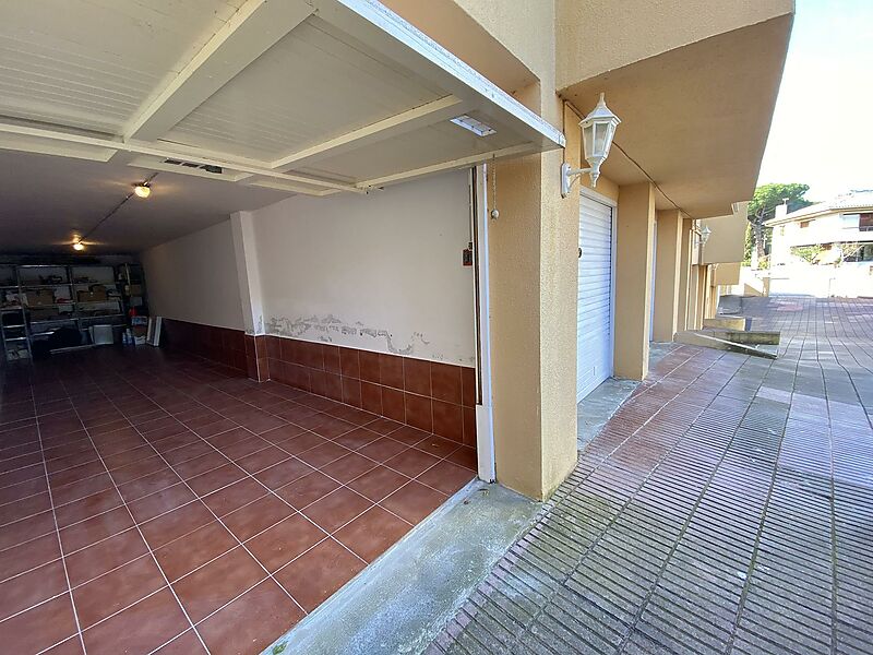 Big ground floor apartment just 300 meters from the center of Platja d'Aro