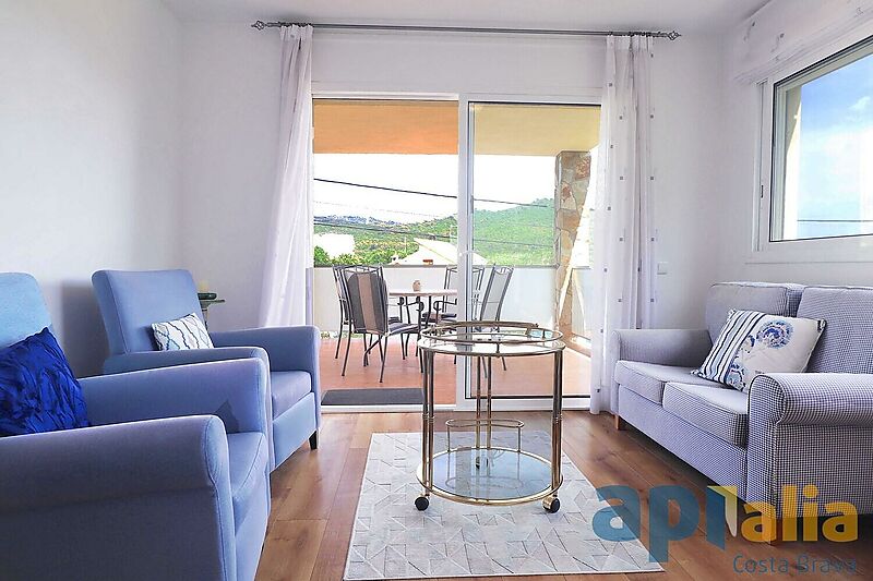 Casa lista para entrar a vivir en la zona baja en Roca de Malvet, Girona
