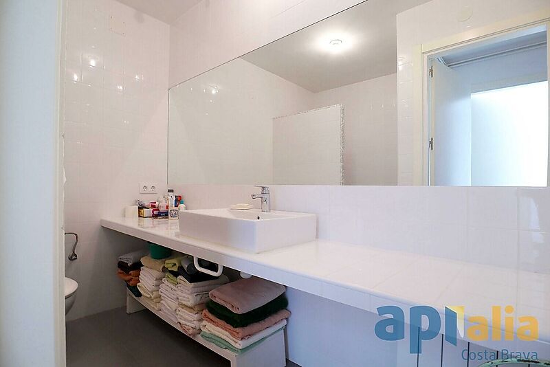 Casa amb encant a la part baixa de la prestigiosa urbanització Golf Costa Brava