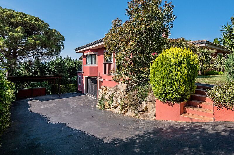 Belle villa sur le Golf de Santa Cristina d'Aro