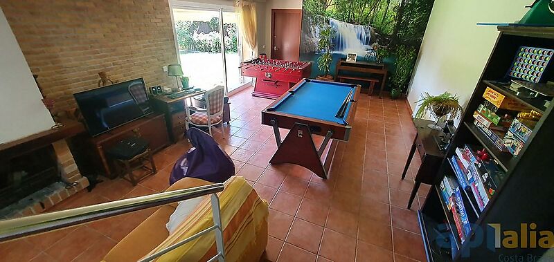 Belle maison dans l'urbanisation Mas Pere à Calonge