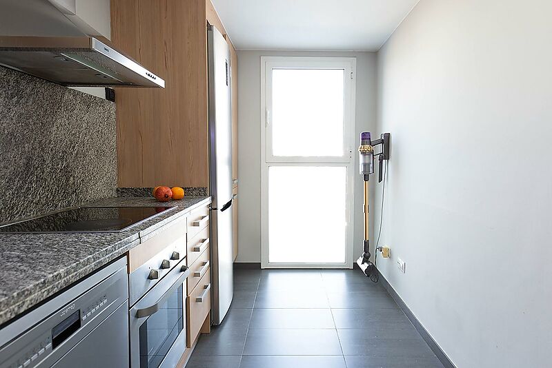 Apartament situat a només 250m de la platja