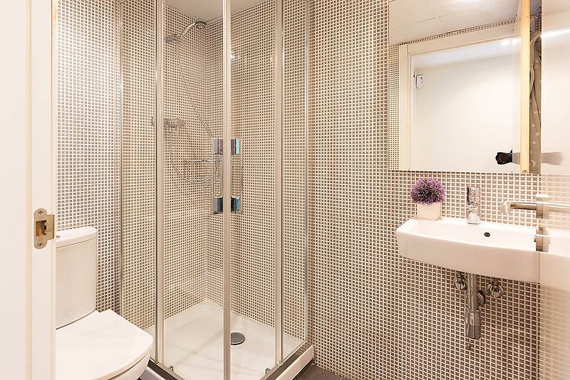 Apartament situat a només 250m de la platja