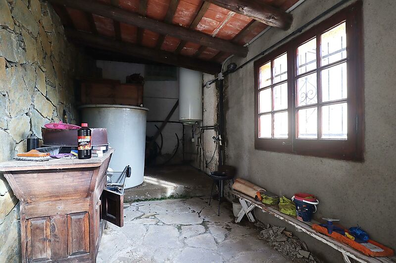 Großes Haus mit 5 Schlafzimmern mit Pool in einer ruhigen Urbanisation von Calonge