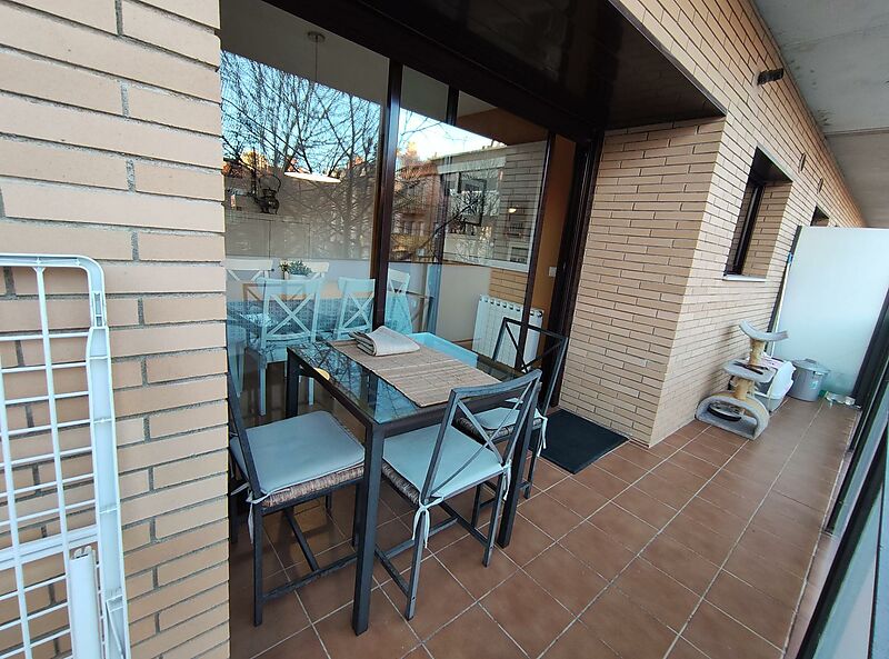 Excellent 3-bedroom apartment in a very good area of Palamós, 3 min from beach by foot
