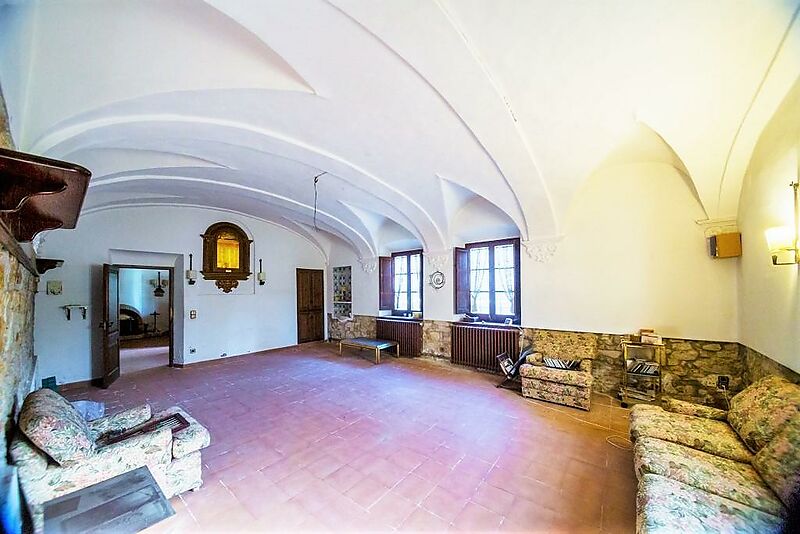 Spectacular and grandiose country house in Baix Empordà