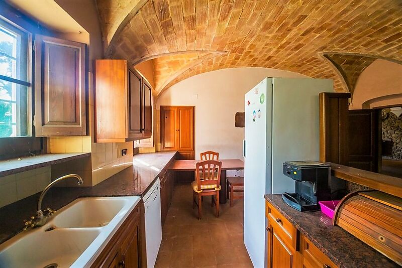 Spectacular and grandiose country house in Baix Empordà