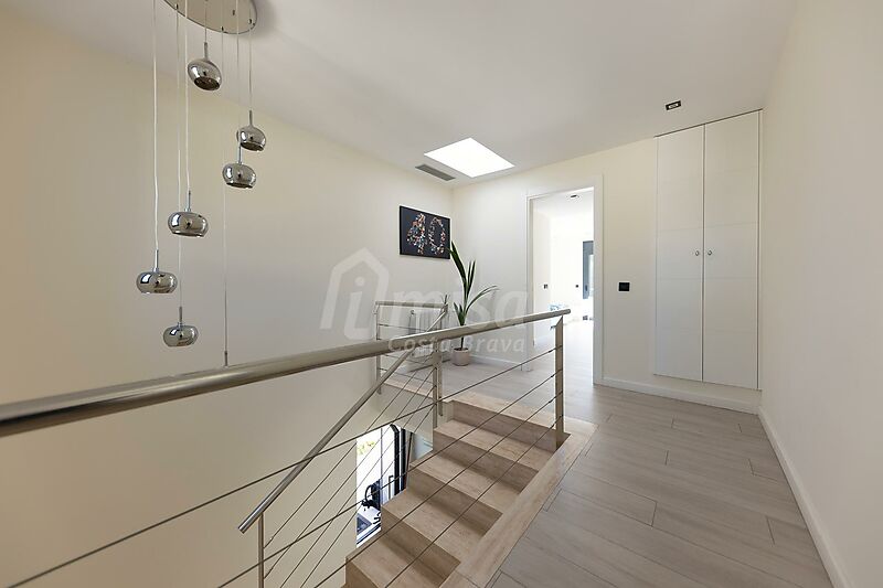 Fantastic modern villa in Calonge