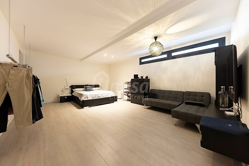 Fantastic modern villa in Calonge