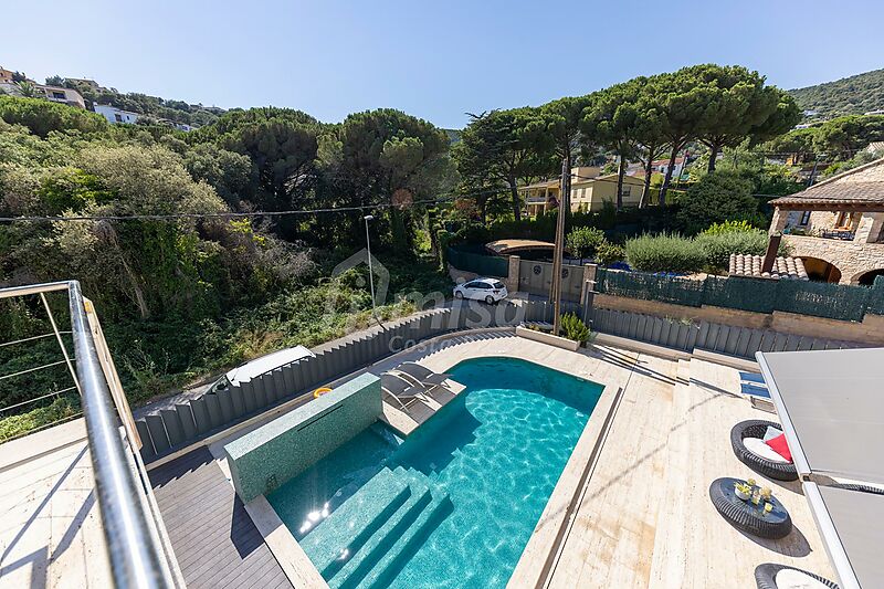 Fantastic modern villa in Calonge