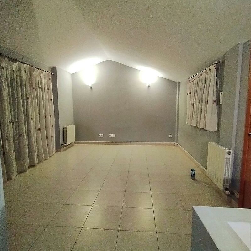 Duplex in Avenida Cataluña, Palamós