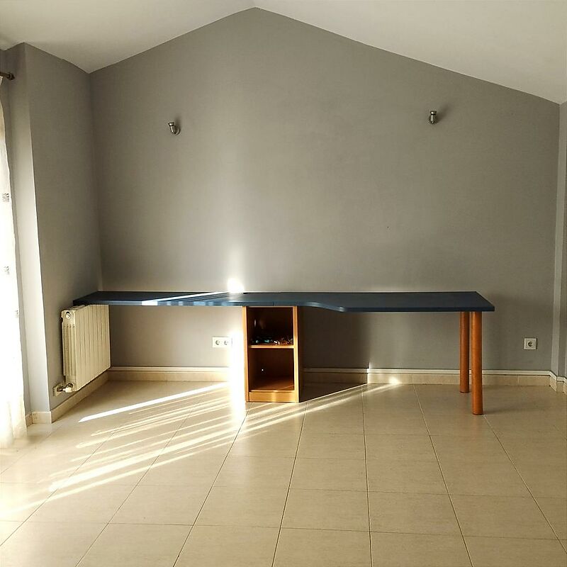 Duplex in Avenida Cataluña, Palamós