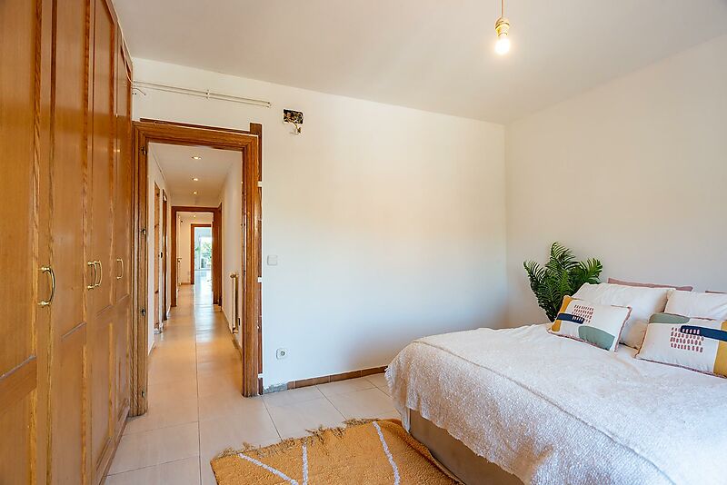 Fantastische und sehr große Wohnung mit spektakulärem Blick auf das Meer und die Berge.