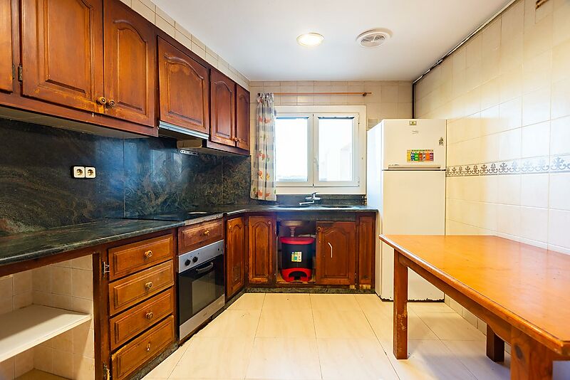 Fantastische und sehr große Wohnung mit spektakulärem Blick auf das Meer und die Berge.