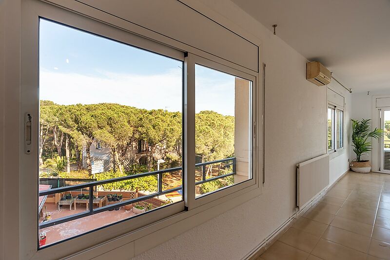 Fantastische und sehr große Wohnung mit spektakulärem Blick auf das Meer und die Berge.