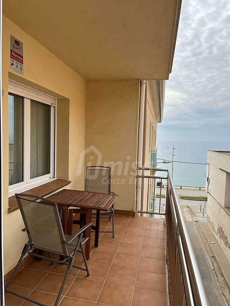 Apartamento totalmente reformado a escasos metros de la playa de Sant Antoni de Calonge
