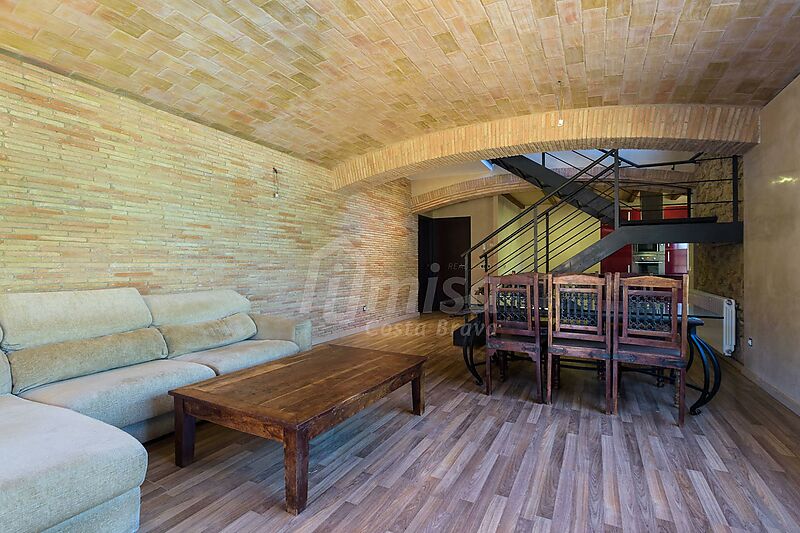 Maison spacieuse et ensoleillée dans une rue calme de Calonge, Costa Brava