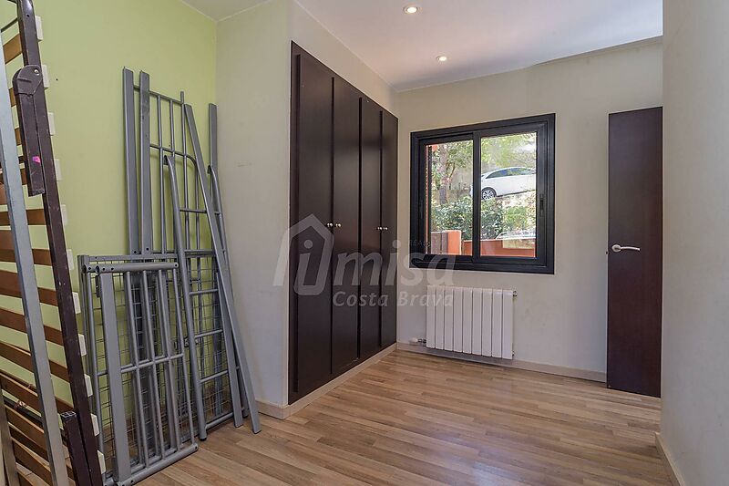 Maison spacieuse et ensoleillée dans une rue calme de Calonge, Costa Brava