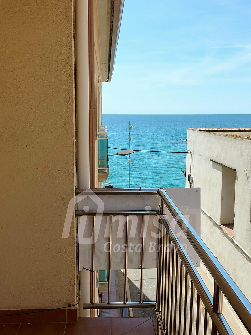 Apartamento totalmente reformado a escasos metros de la playa de Sant Antoni de Calonge