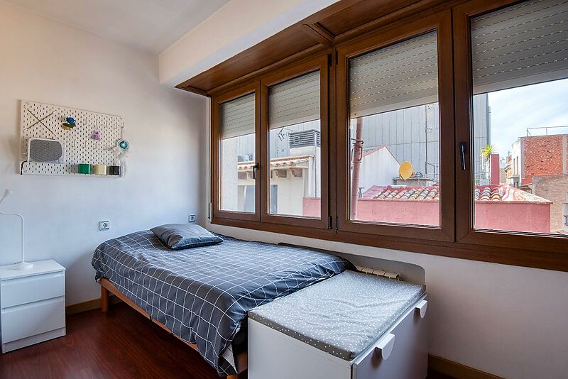 Great apartment in Sant Feliu de Guíxols... 118m ! Interested? Keep reading
