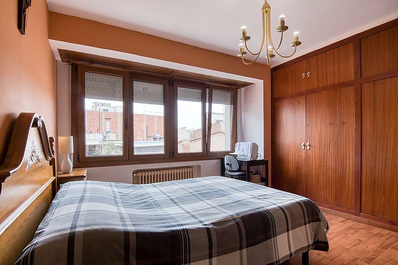 Great apartment in Sant Feliu de Guíxols... 118m ! Interested? Keep reading