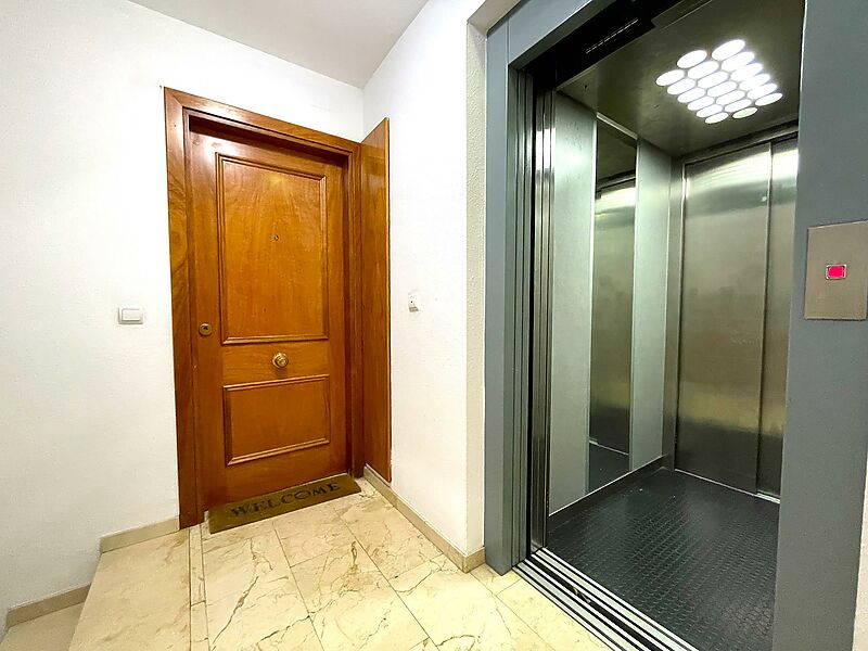 Duplex for sale on Andalusia Street, in Palafrugell.