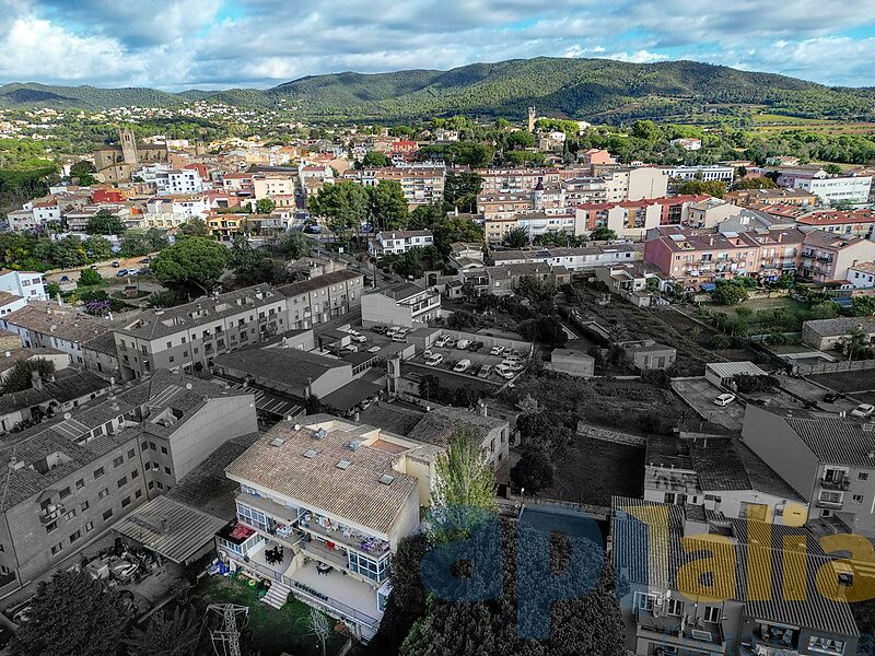 Bonito apartamento reformado con vistas abiertas