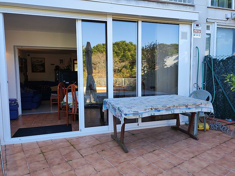 Planta baja con gran terraza en venta en S'Agaró