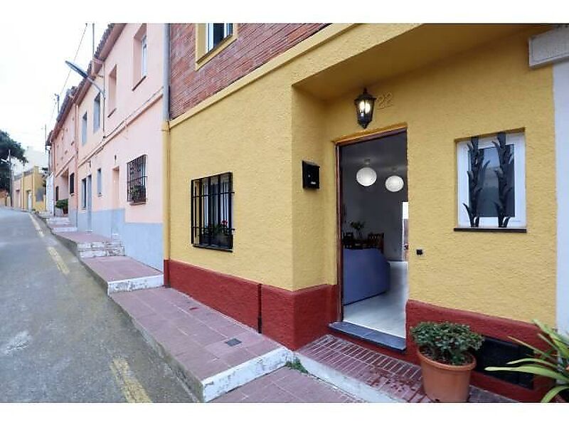 Casa adosada en venda en Sant Pol-Volta de l'Ametller