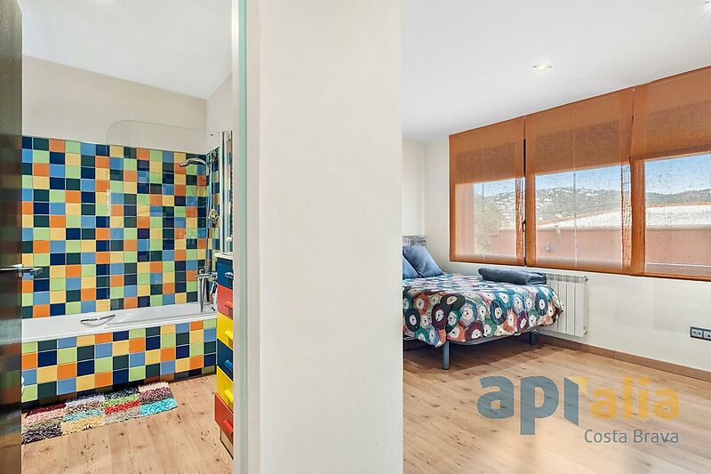Moderna i lluminosa casa amb piscina a S'Agaró