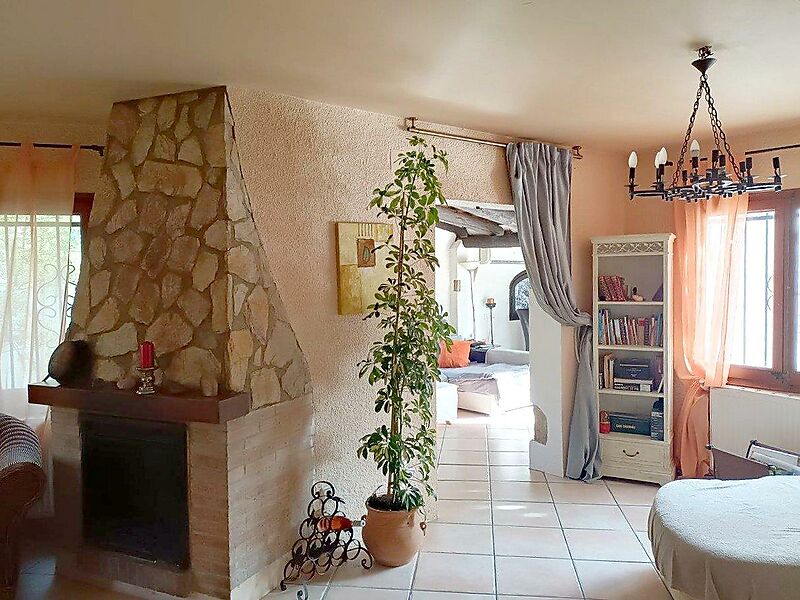Ideal home in Calonge with pool: comfort and nature on the Costa Brava
