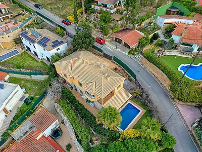 Maison avec vue dégagée dans l'urbanisation Les Teules à Santa Cristina d'Aro