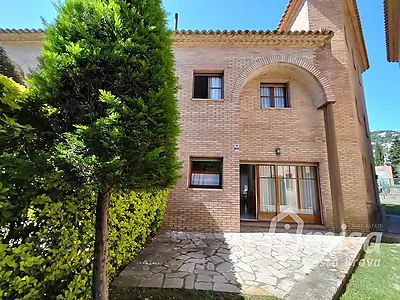 Townhouse with communal pool in Calonge, Costa Brava