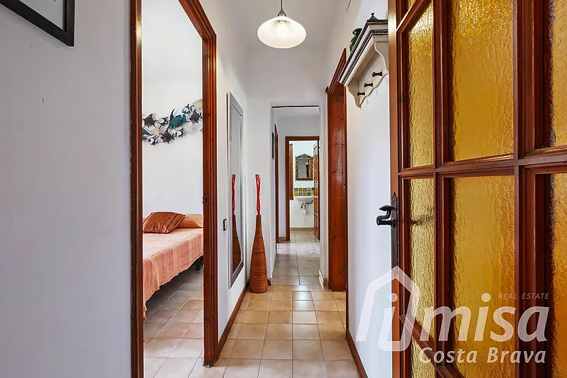 Casa de ensueño en Calonge, Costa Brava: 3 dormitorios con piscina y garaje