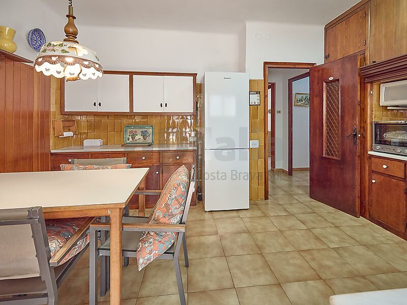 Vila amb gran potencial, 2.000 m  de parcel·la i espais sense límits a Los Pinares
