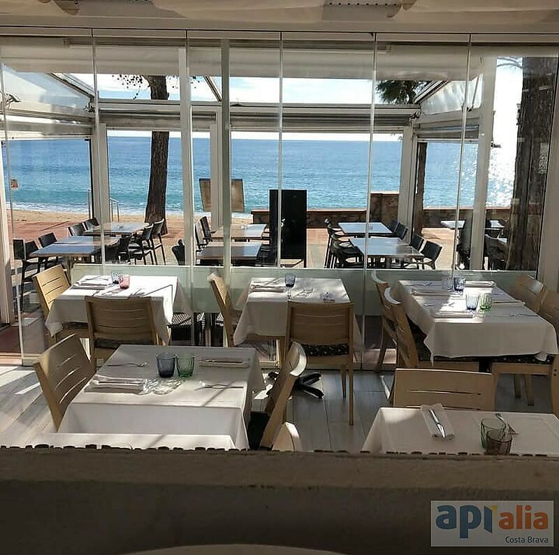 RESTAURANT BELLACOSTA A LLAFRANC