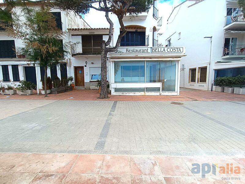 RESTAURANT BELLACOSTA A LLAFRANC