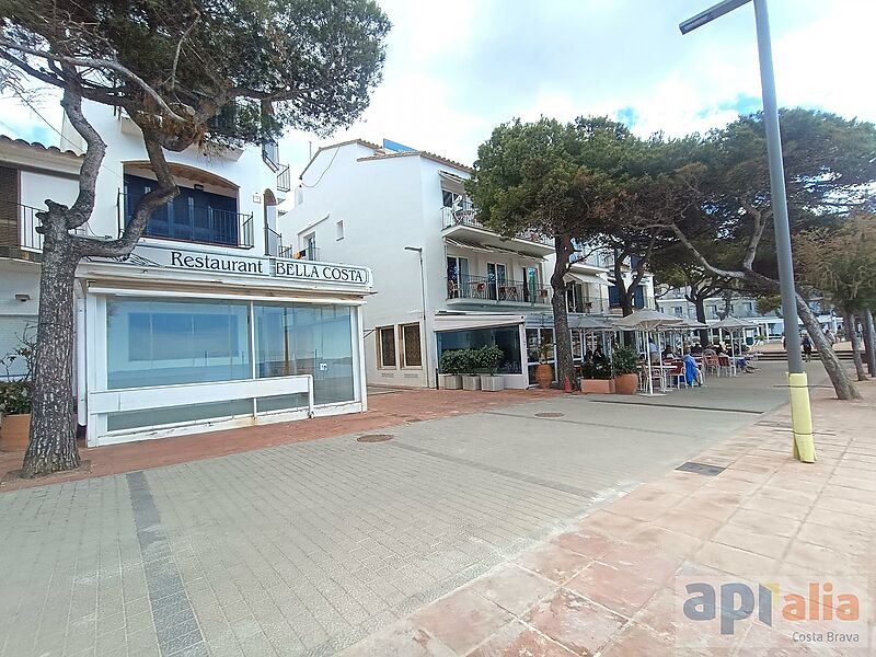 RESTAURANT BELLACOSTA A LLAFRANC