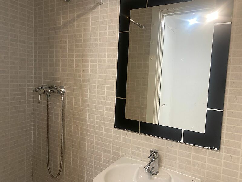 APARTAMENTO EN VENTA PALAMOS- LICENCIA TURISTICA