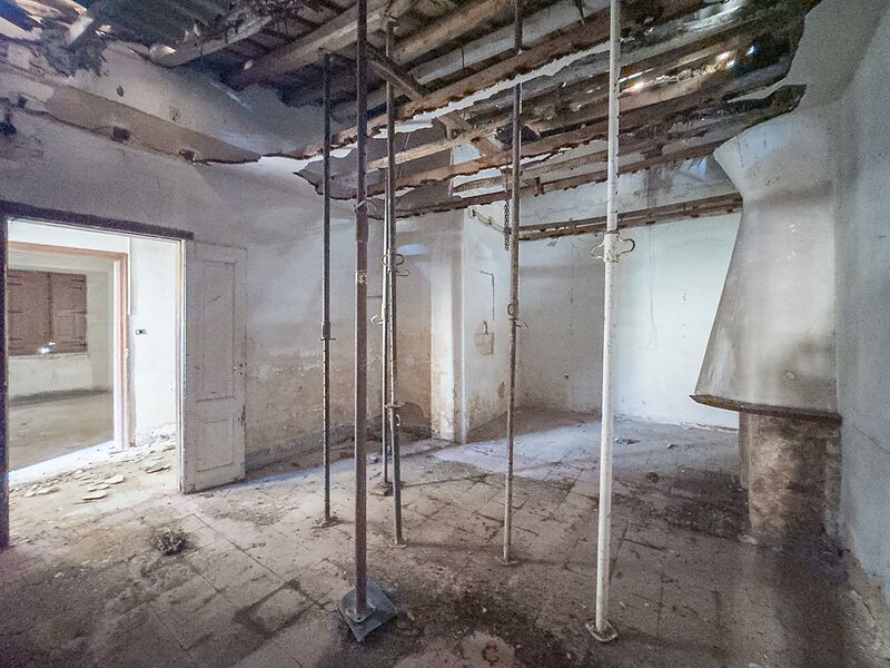 Casa para reforma integral en el centro de Palafrugell