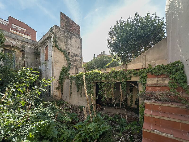 Casa per a reforma integral al centre de Palafrugell