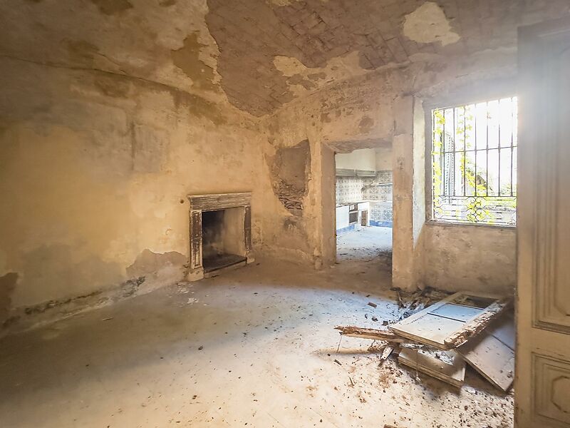 Casa per a reforma integral al centre de Palafrugell