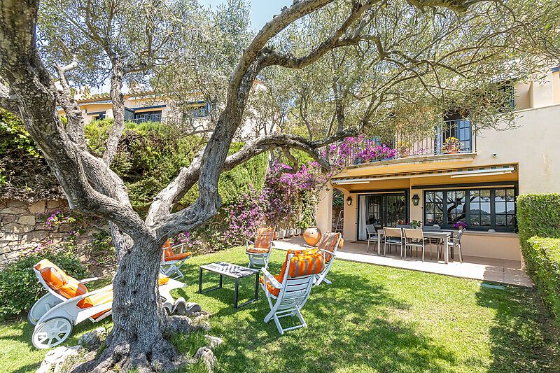 HOUSE WITH TOURIST LICENSE Stunning Sea View House in Llafranc