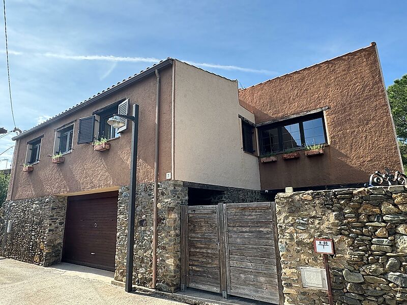 Exklusives Haus in einer idyllischen Wohnanlage im Alt Empordà