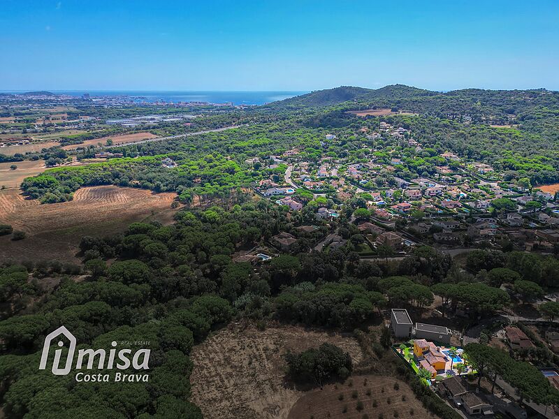 Encisadora casa independent completament reformada amb piscina i jardí a Vescomtat de Cabanyes, Calonge