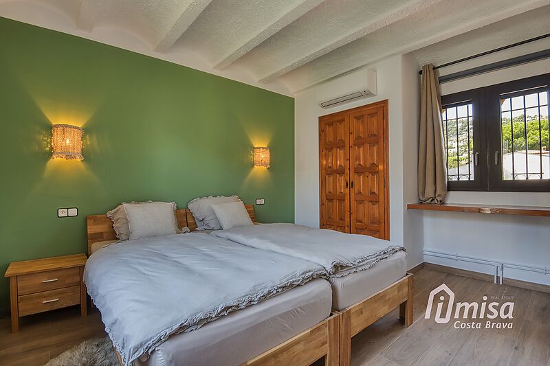 Encisadora casa independent completament reformada amb piscina i jardí a Vescomtat de Cabanyes, Calonge