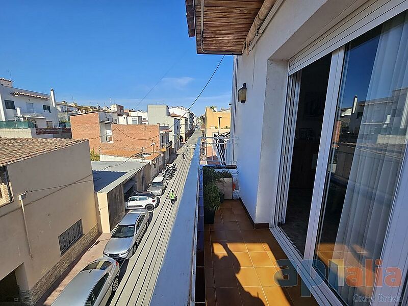 DUPLEX AMB TERRASSA A SANT FELIU DE GUÍXOLS