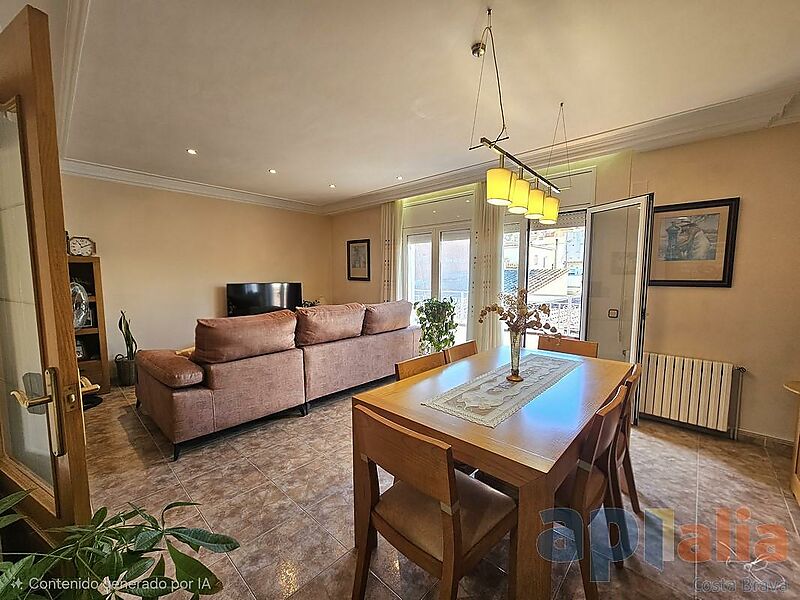 DUPLEX AMB TERRASSA A SANT FELIU DE GUÍXOLS