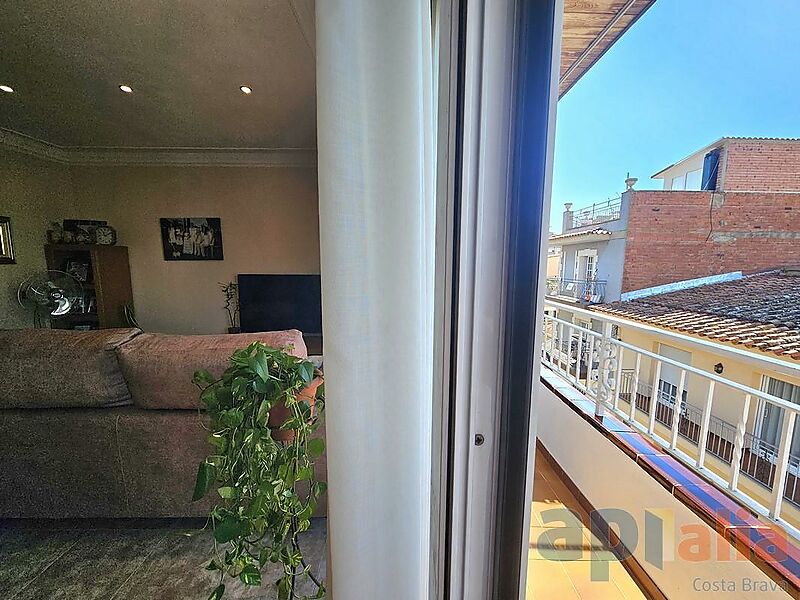 DUPLEX AMB TERRASSA A SANT FELIU DE GUÍXOLS
